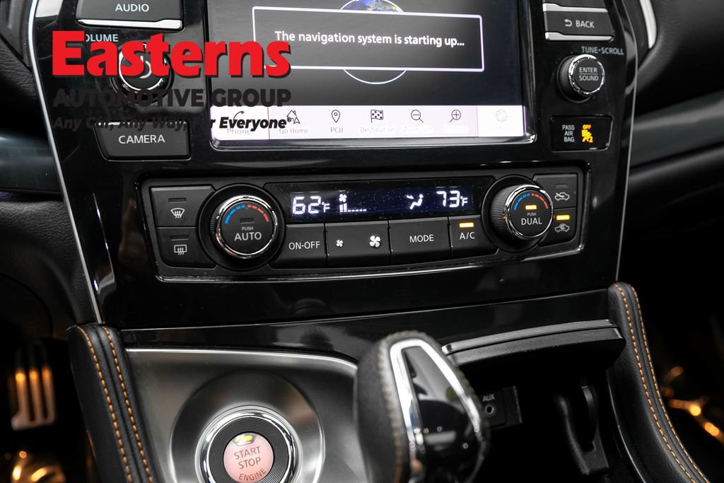 Used 2023 Nissan Maxima SR w/ Sport Mat Group FWD image 21