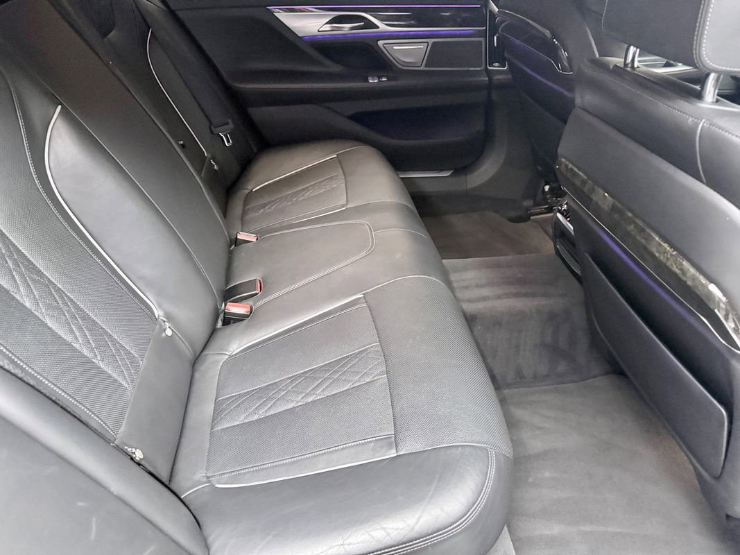 Used 2016 BMW 750i xDrive AWD/4WD image 14