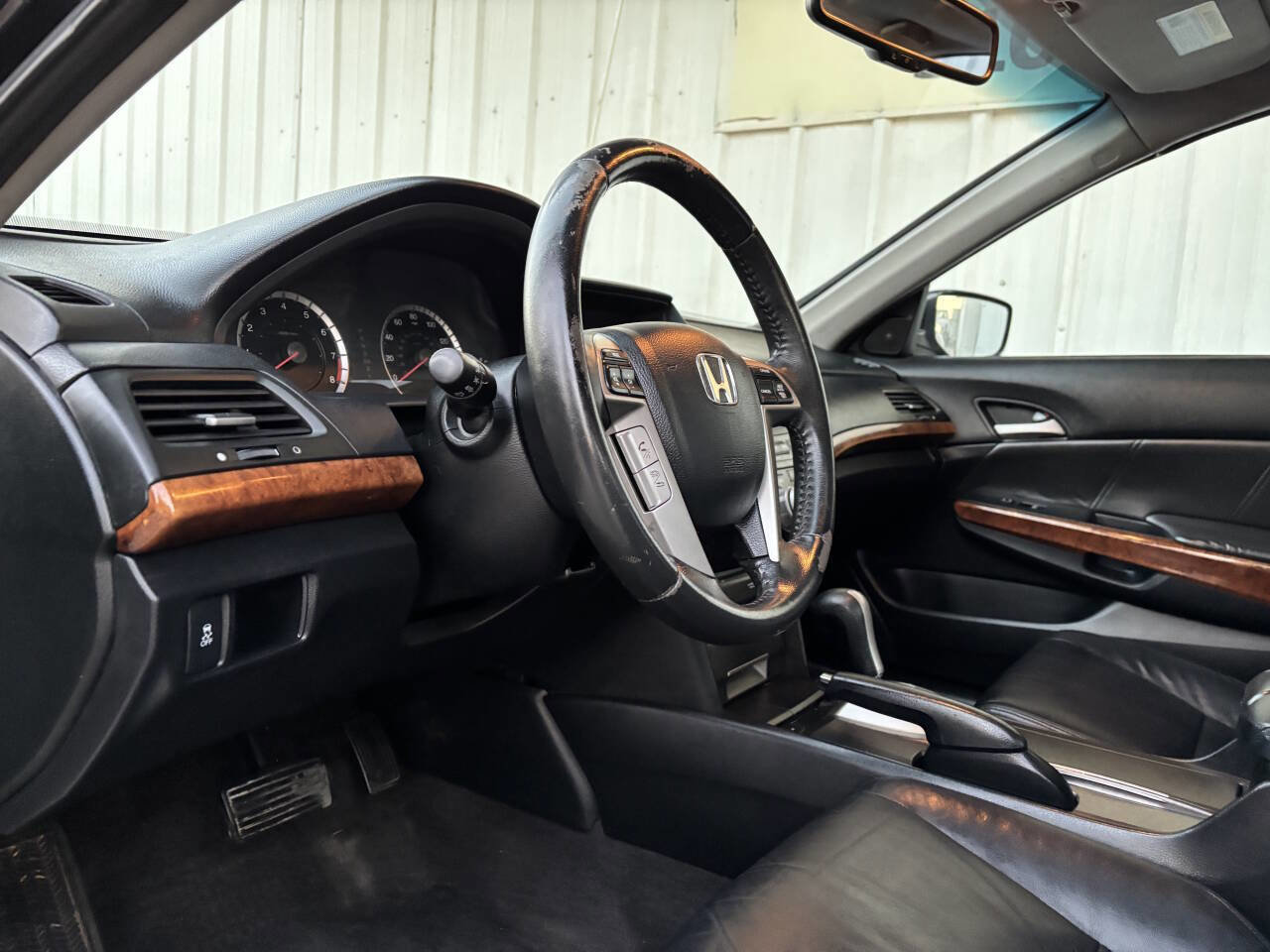 Used 2012 Honda Accord EX-L image 9