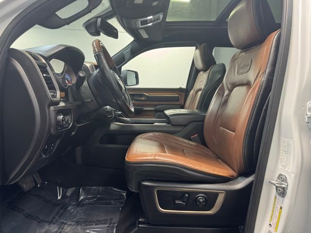 Used 2019 RAM 1500 Laramie Longhorn image 11