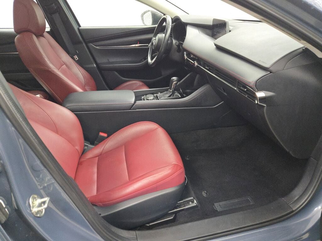 Used 2023 MAZDA MAZDA3 s image 7