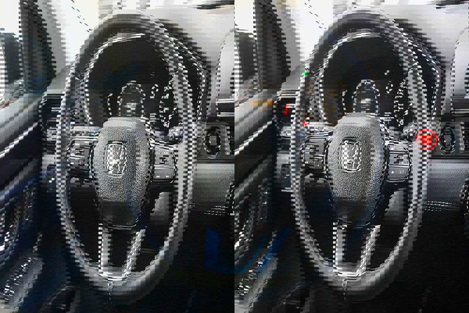 Used 2025 Honda Pilot EX-L image 14