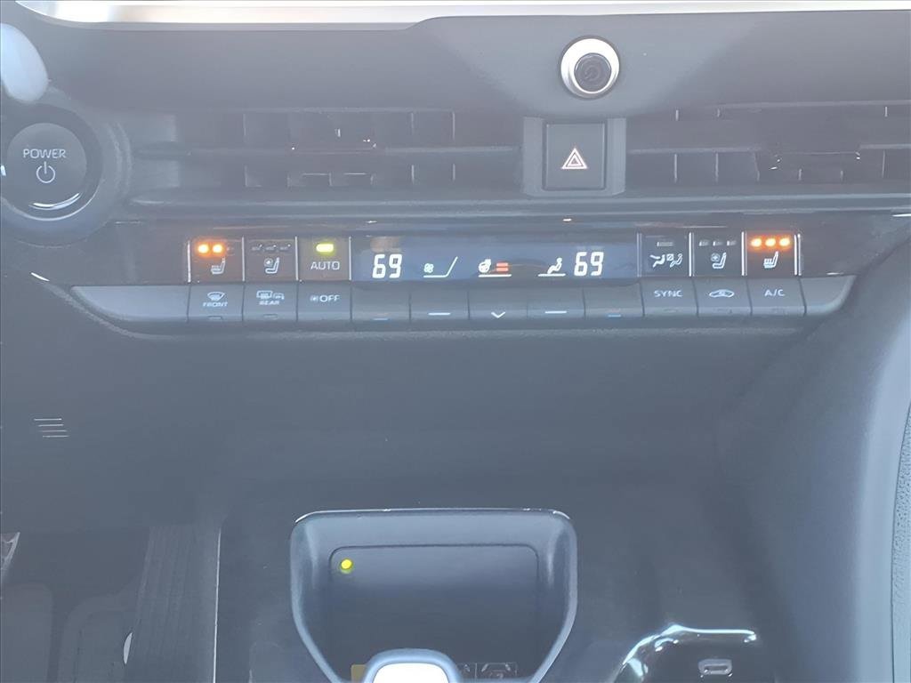 Used 2024 Toyota Crown Platinum image 20