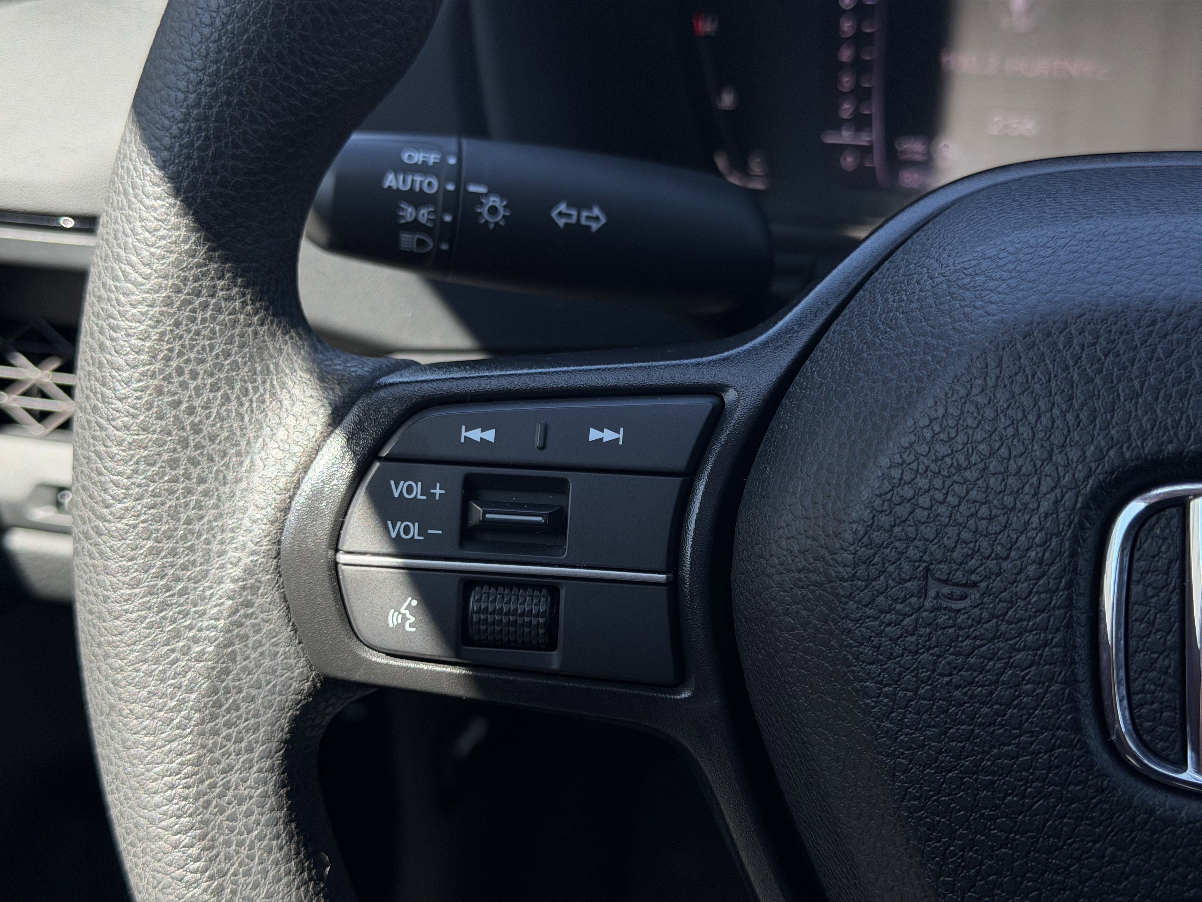 Certified 2024 Honda Accord EX image 21