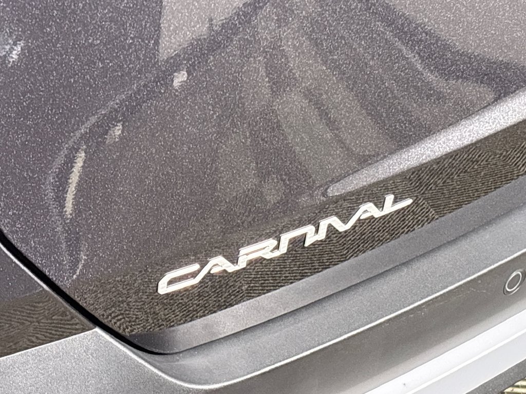 New 2026 Kia Carnival FWD image 23