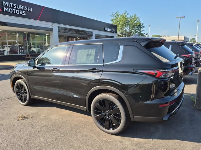New 2026 Mitsubishi Outlander LE FWD image 5