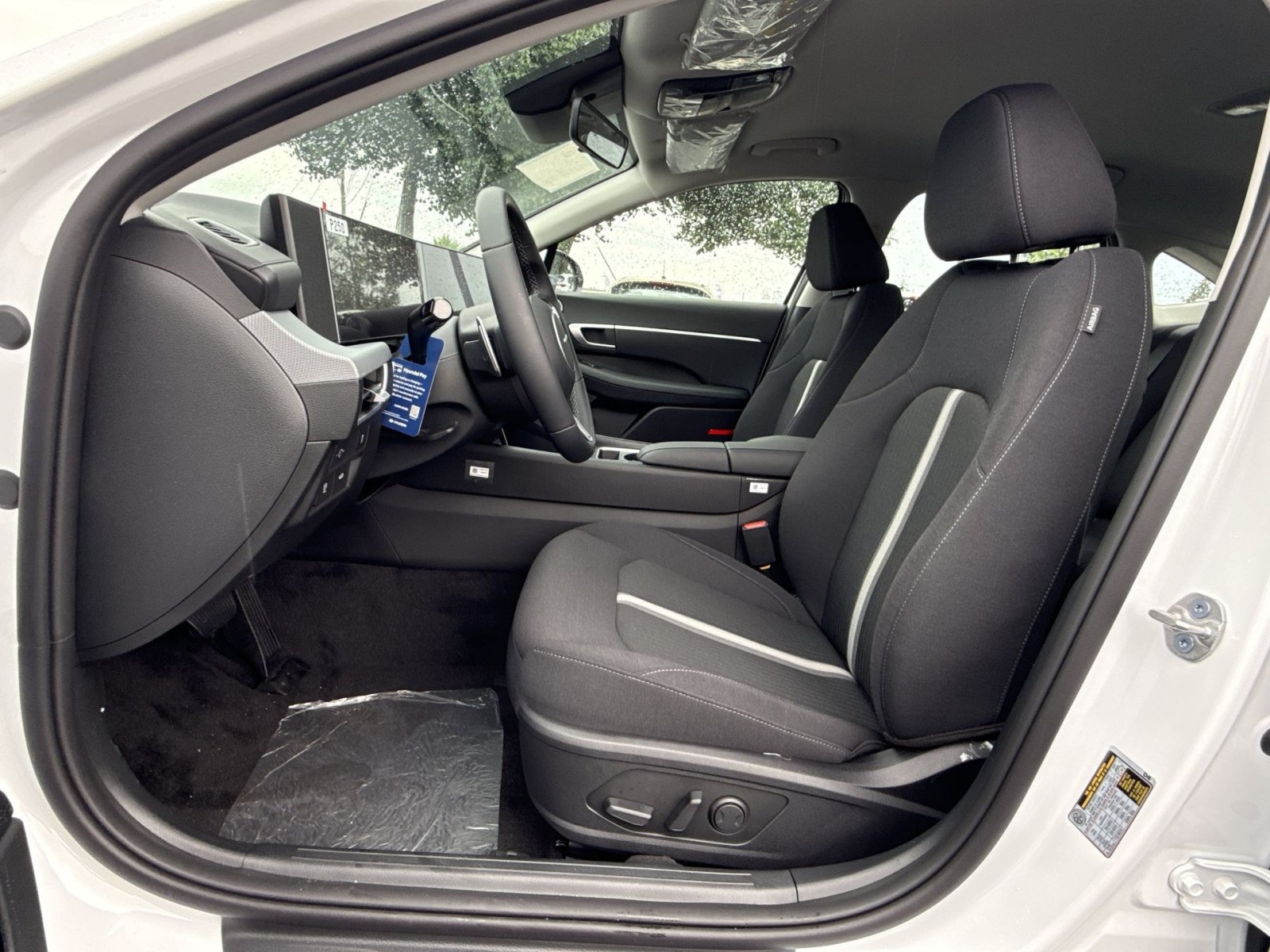 New 2026 Hyundai Sonata SEL AWD/4WD image 13
