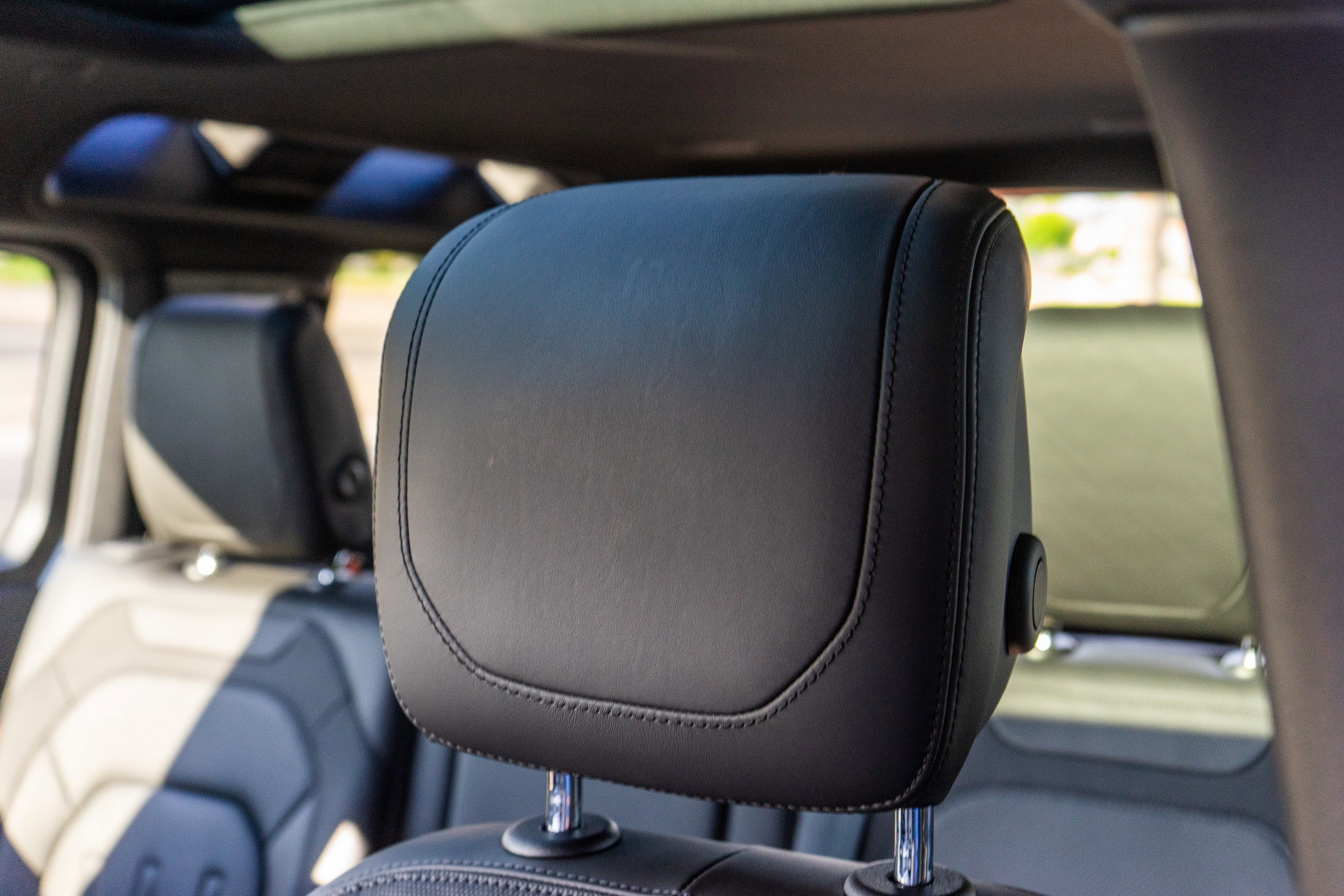 Used 2021 Land Rover Defender 110 X-Dynamic HSE image 24