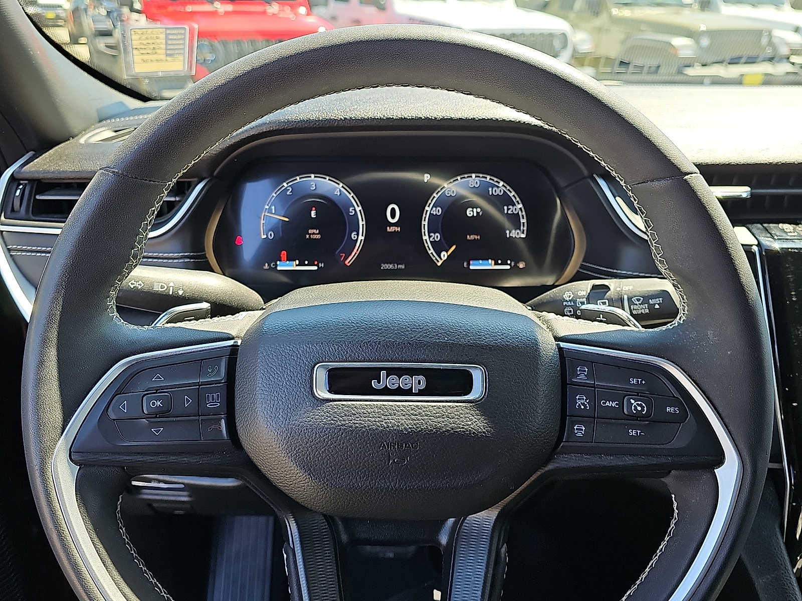 Used 2023 Jeep Grand Cherokee Altitude AWD/4WD image 19