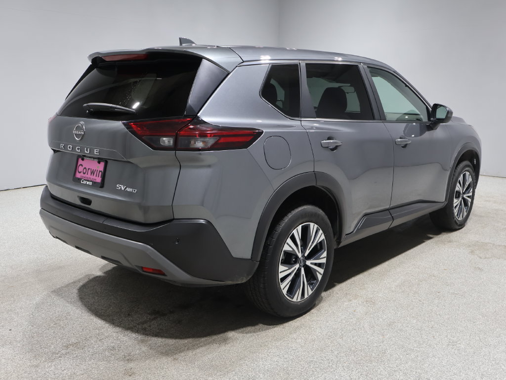 Used 2023 Nissan Rogue SV AWD/4WD image 2