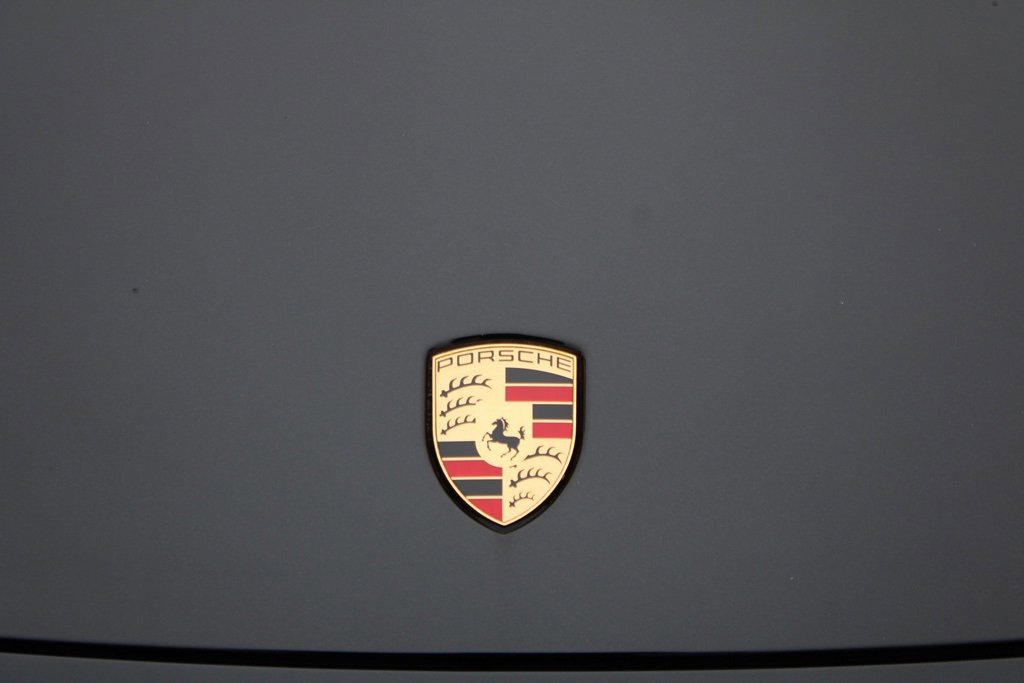 Used 2023 Porsche Panamera 4 image 40