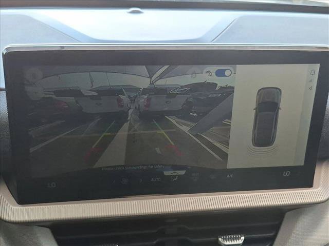 New 2026 Ford Explorer Active RWD image 13