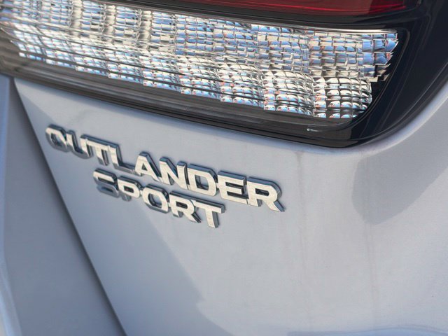 New 2027 Mitsubishi Outlander Sport LE FWD image 14