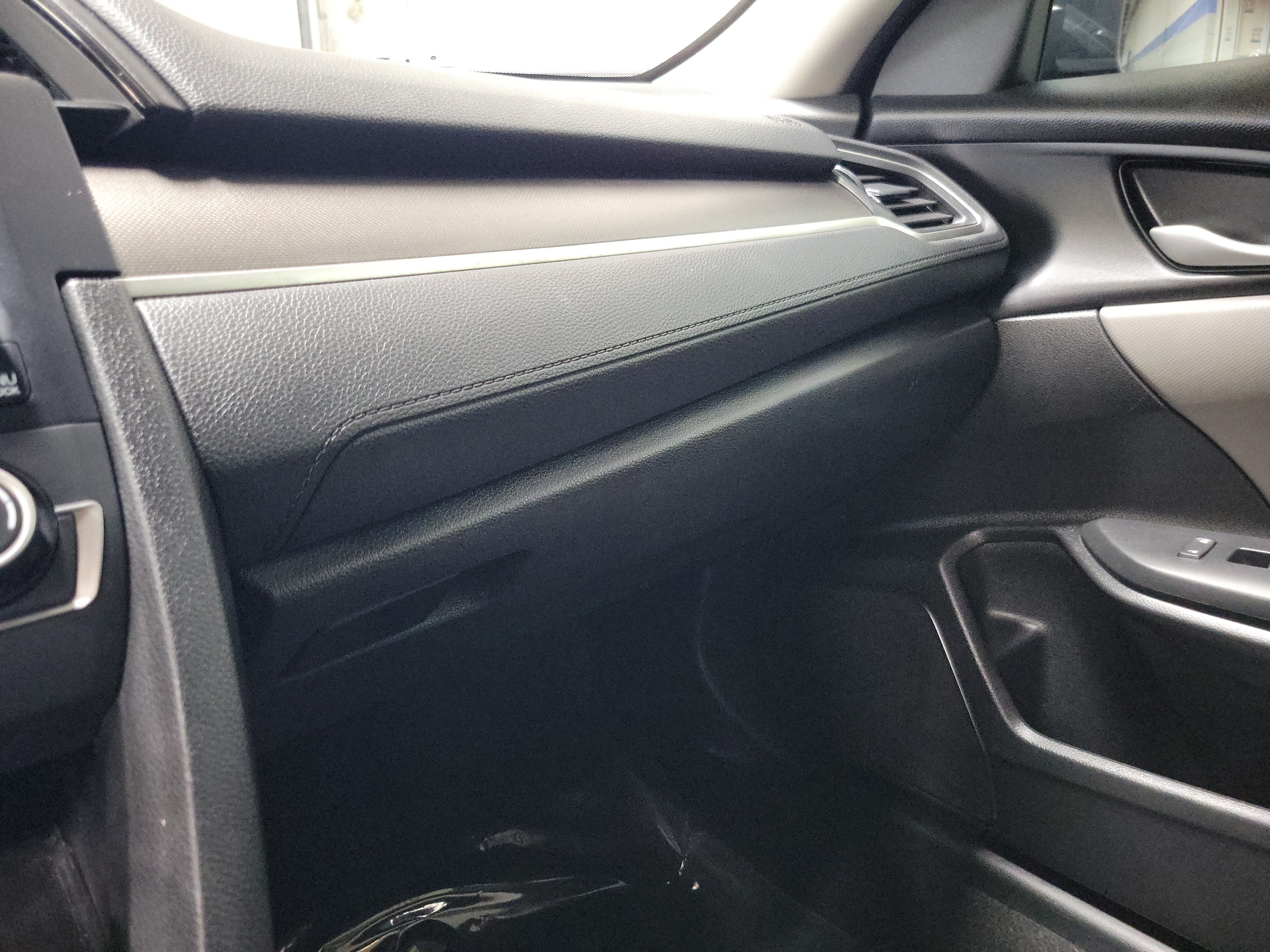 Used 2021 Honda Civic LX image 30