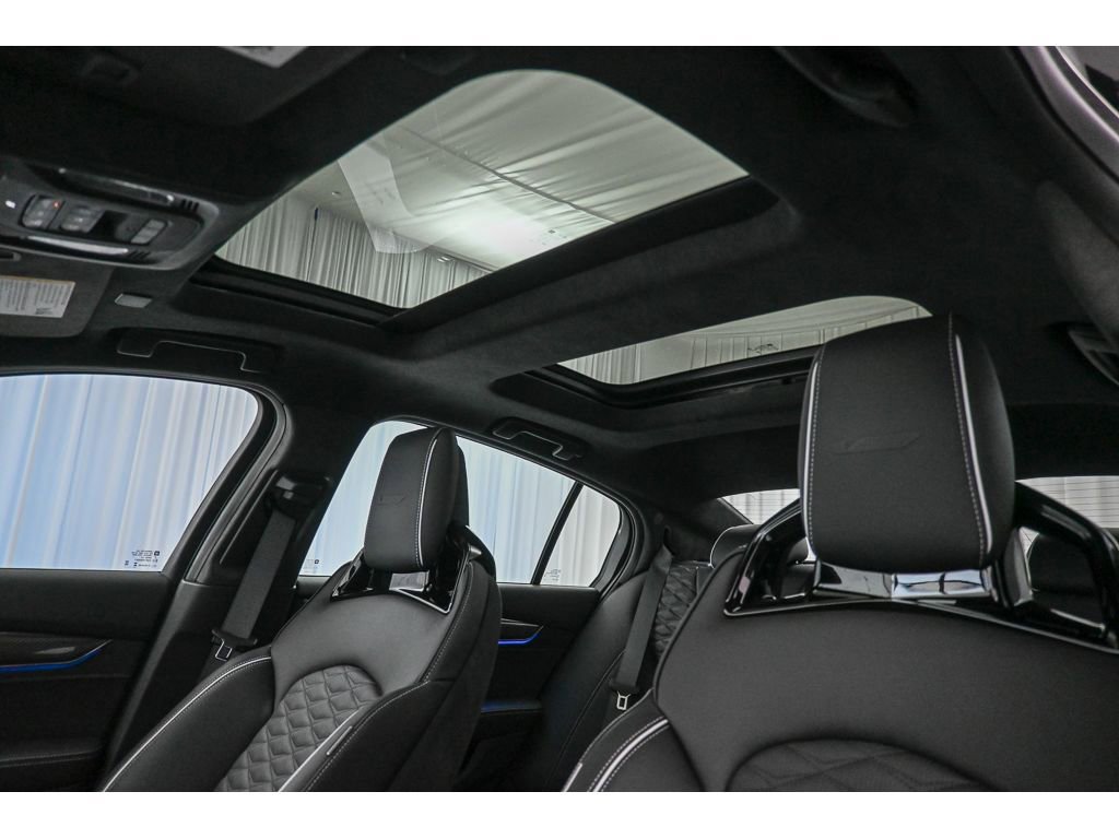 Certified 2025 Cadillac CT5 V Blackwing w/ Super Cruise 1 Package image 11