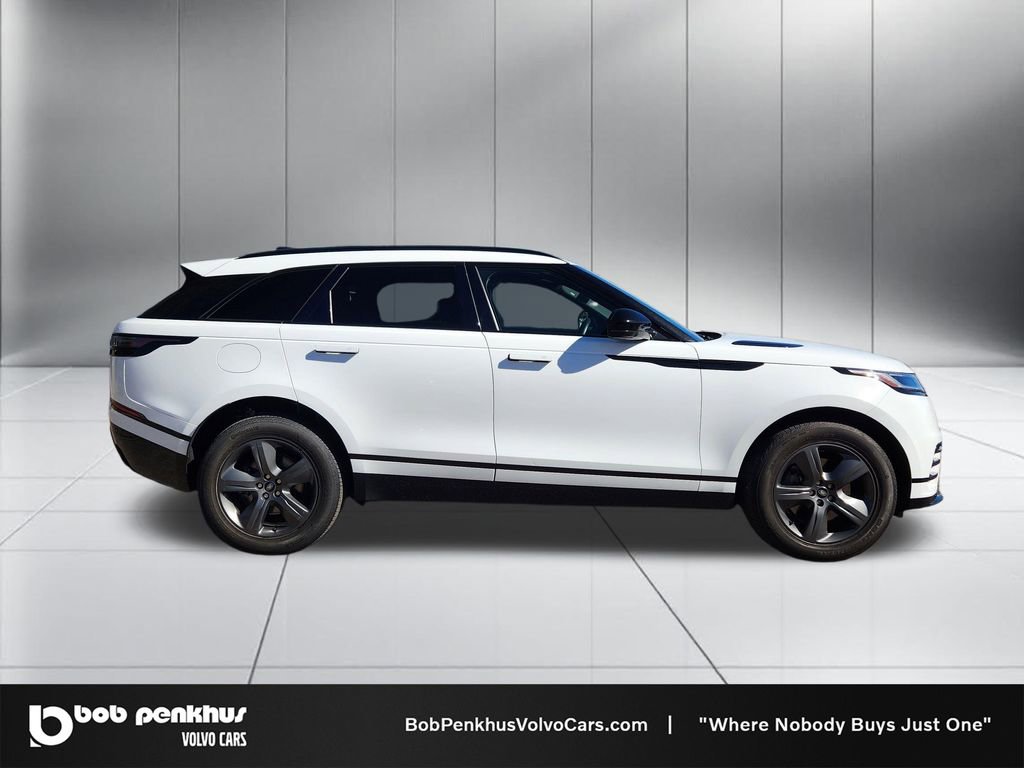 Used 2025 Land Rover Range Rover Velar Dynamic SE image 24