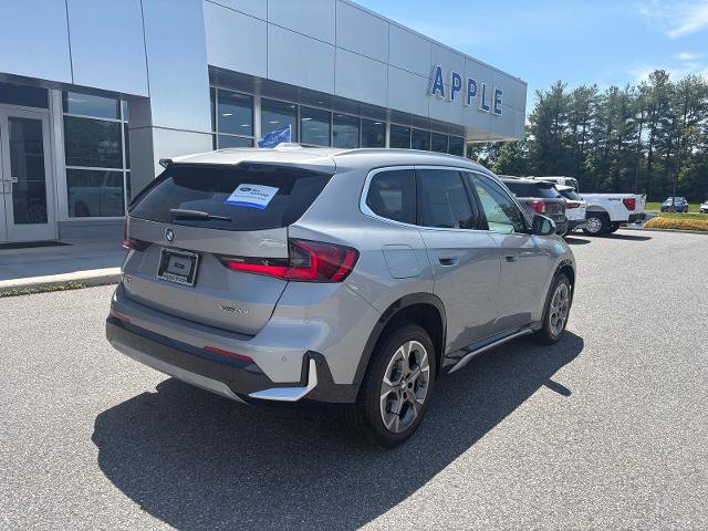 Used 2024 BMW X1 xDrive28i AWD/4WD image 3
