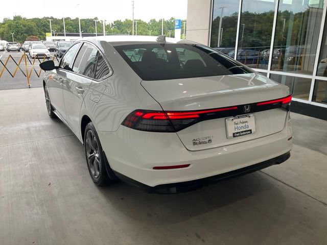 Certified 2024 Honda Accord EX image 19