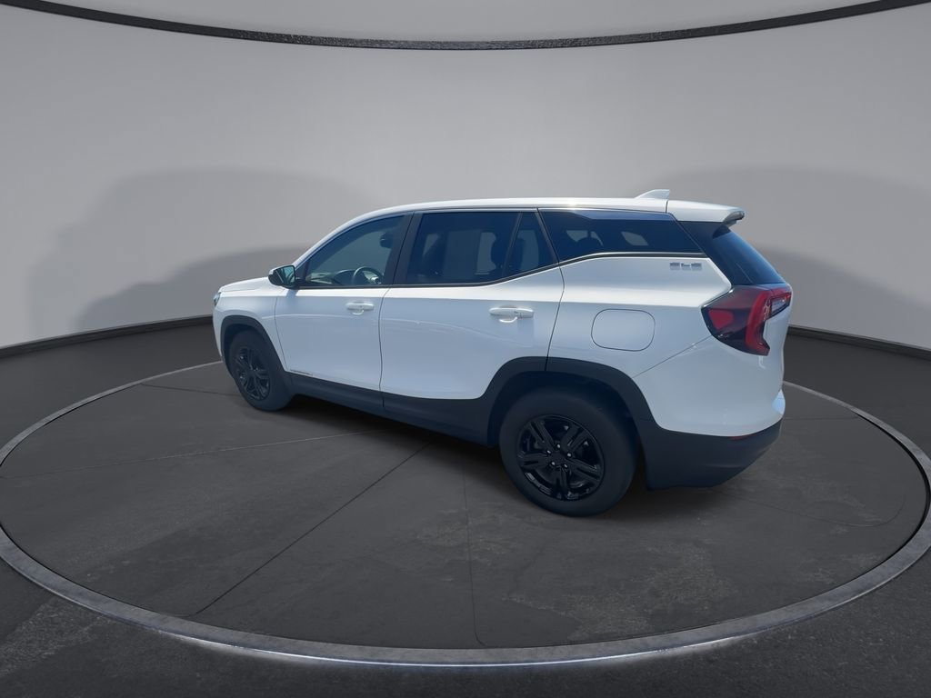 Used 2024 GMC Terrain SLE FWD image 6