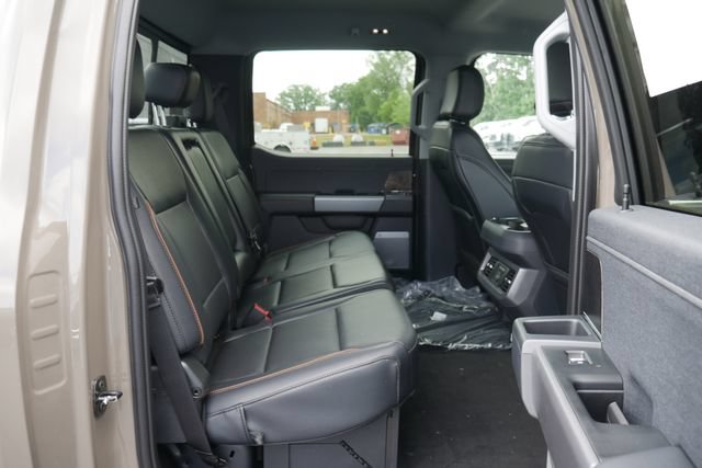 New 2026 Ford F350 Lariat w/ Chrome Package AWD/4WD image 25