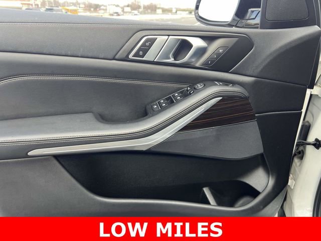 Used 2023 BMW X5 xDrive40i w/ Premium Package AWD/4WD image 16