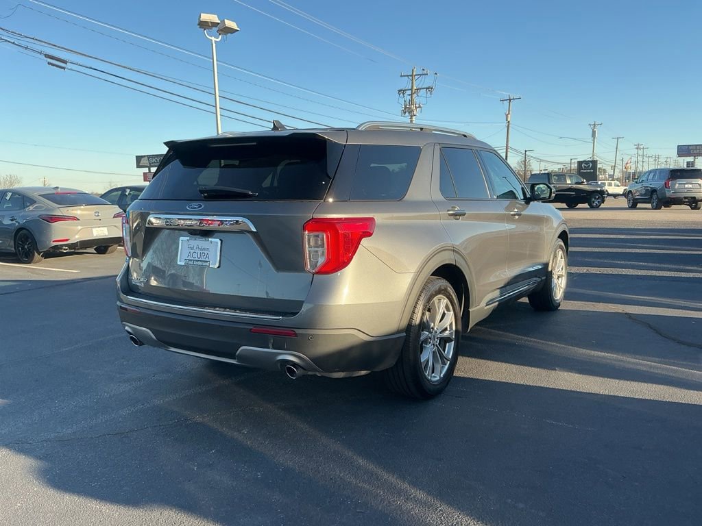 Used 2023 Ford Explorer Limited w/ Equipment Group 301A image 5