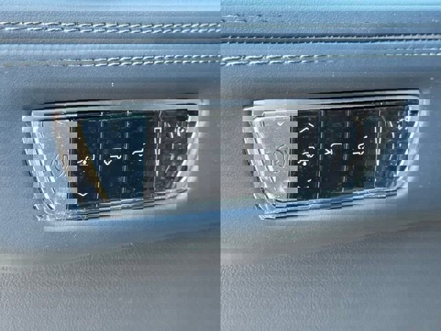 New 2025 Cadillac Escalade IQ Luxury 2 image 19