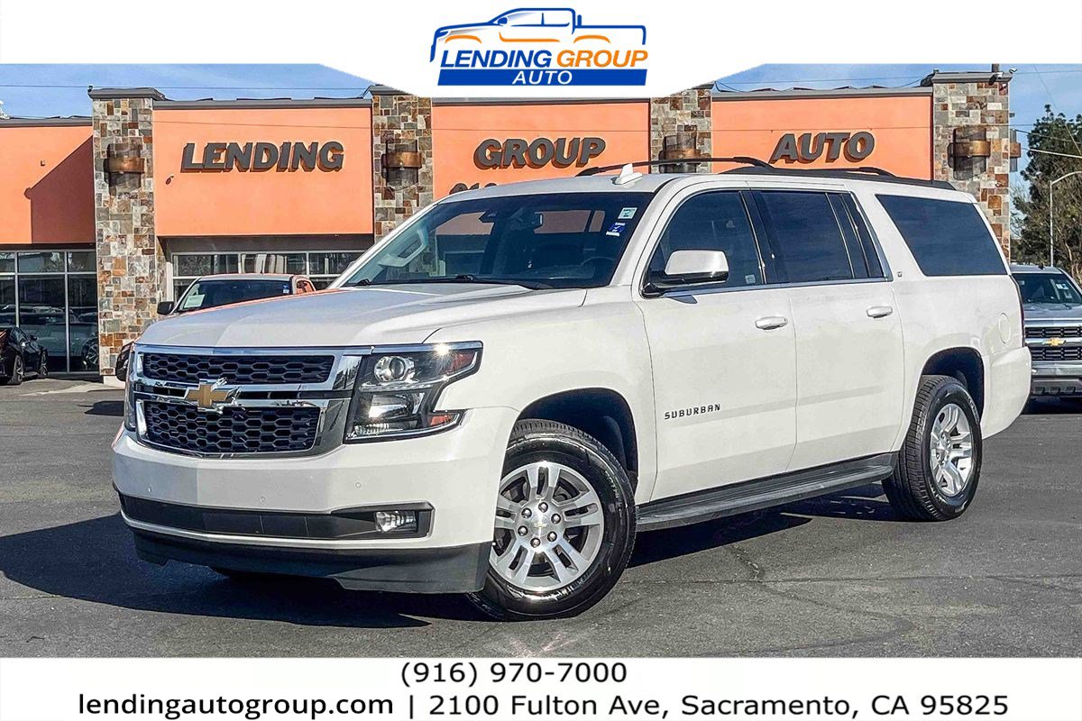 Used 2020 Chevrolet Suburban LT w/ Luxury Package image 1