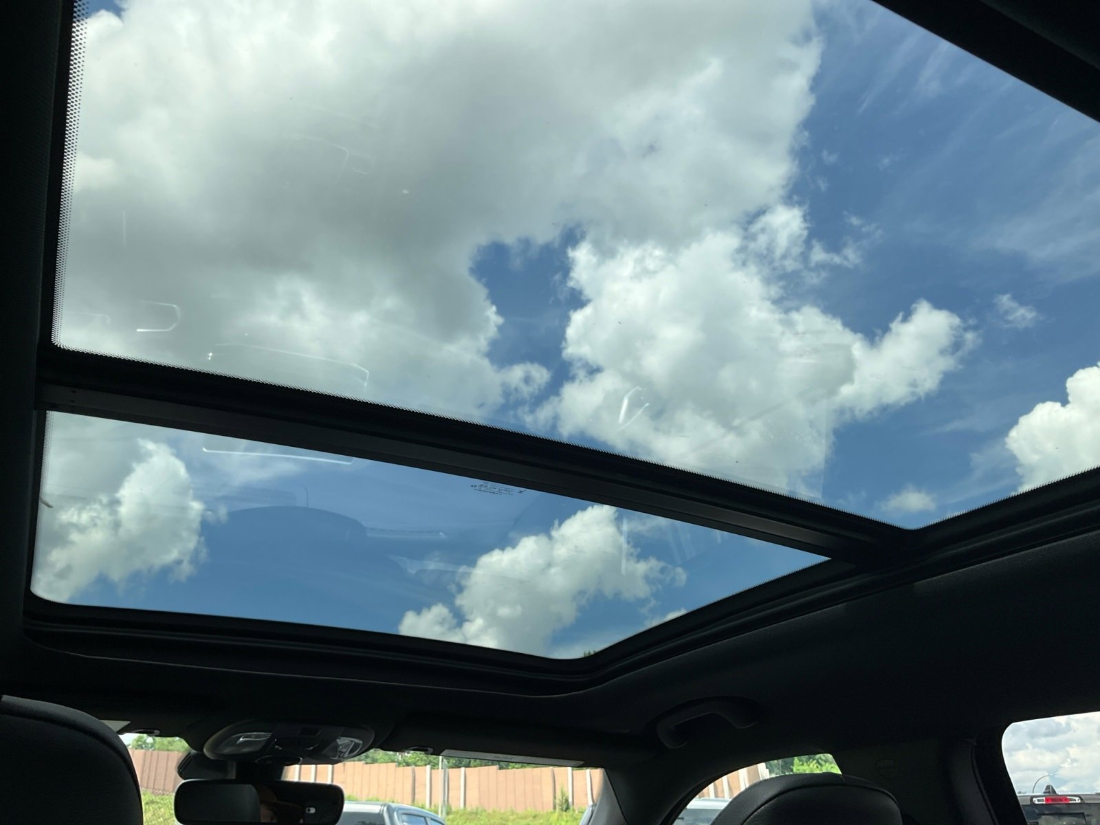 New 2025 Jeep Compass Limited w/ Sun & Sound Group image 28