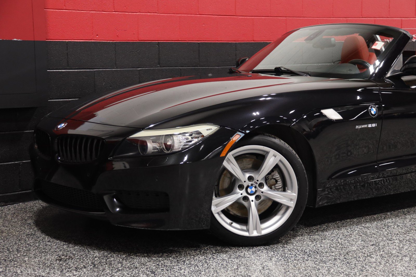 Used 2012 BMW Z4 sDrive28i w/ M Sport Pkg image 20