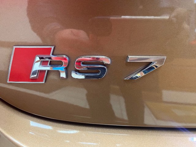 Used 2017 Audi RS 7 Performance w/ Driver Assistance Package image 13