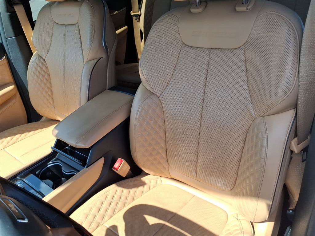 Used 2022 Jeep Grand Cherokee Summit AWD/4WD image 18