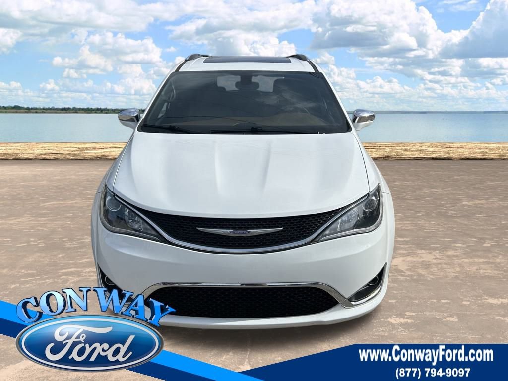 Used 2020 Chrysler Pacifica Limited image 14