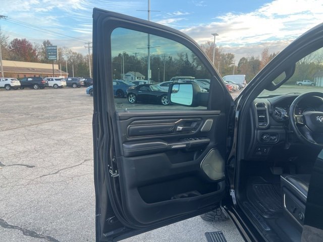 Used 2019 RAM 1500 Limited image 32
