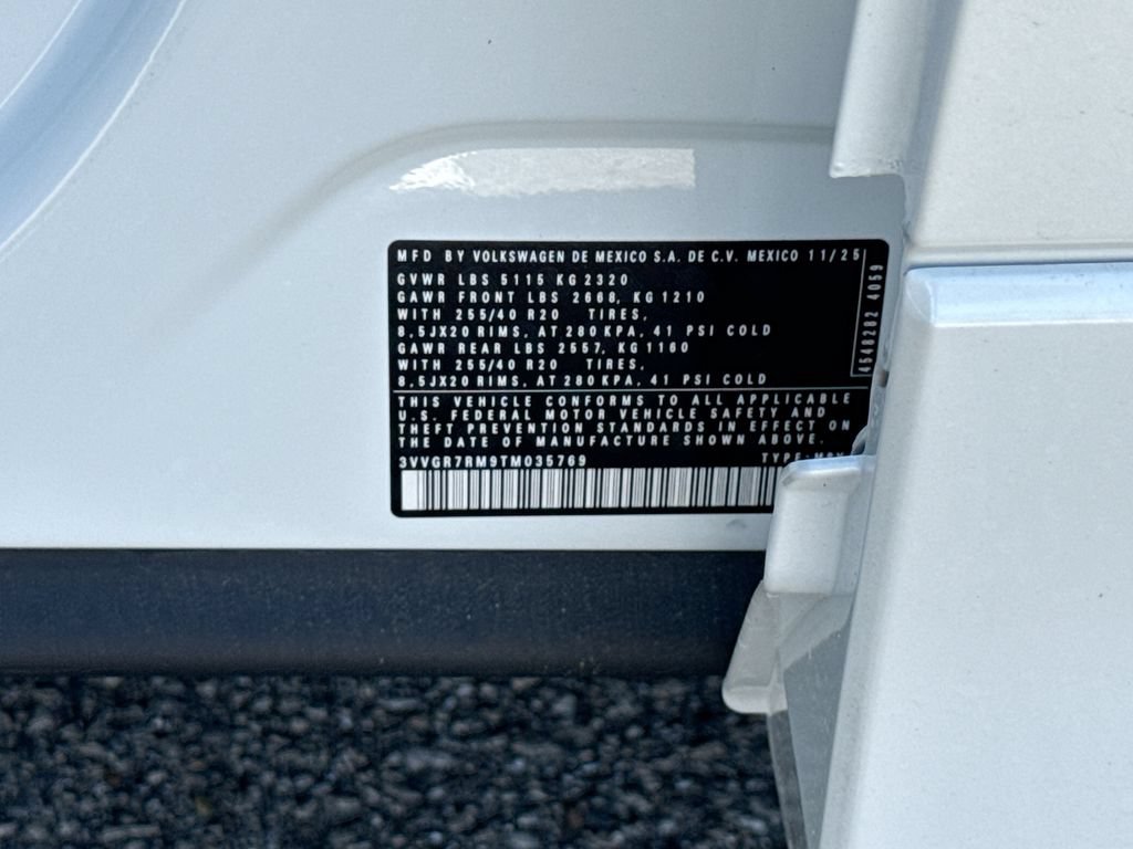 New 2026 Volkswagen Tiguan SE R-Line AWD/4WD image 25