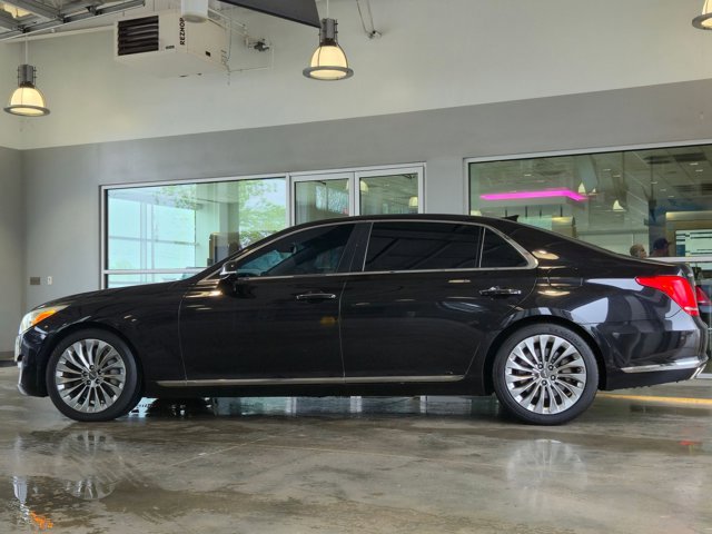 Used 2018 Genesis G90 3.3T Premium image 6