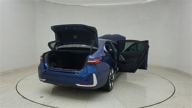 Used 2026 BMW 530i image 71