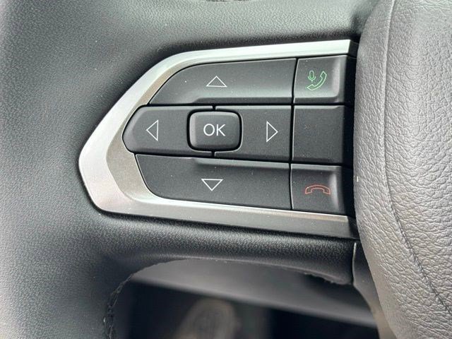 Certified 2025 Jeep Compass Limited image 15