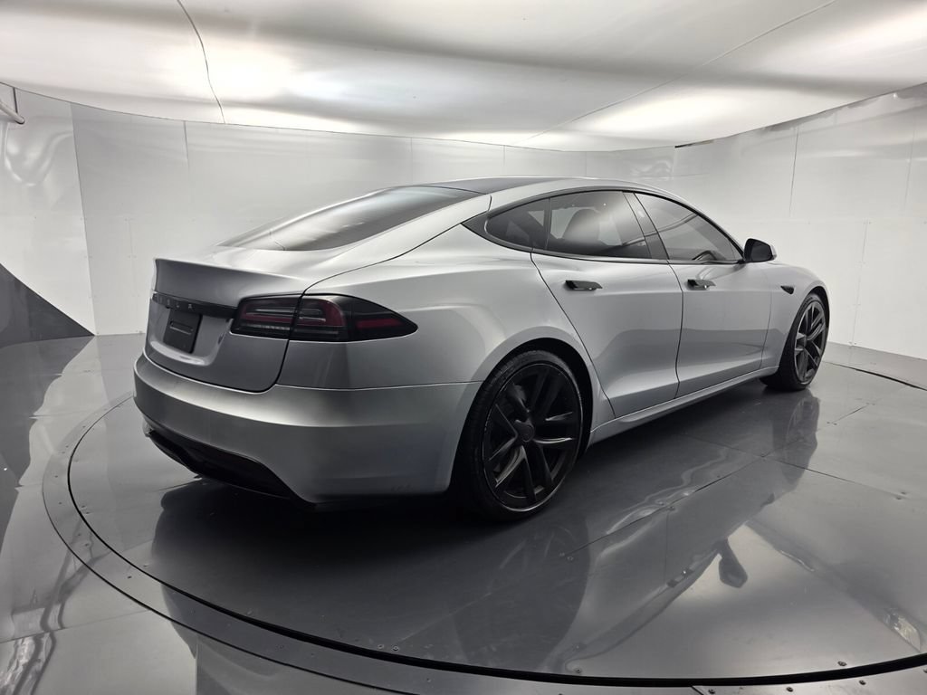 Used 2024 Tesla Model S AWD/4WD image 4