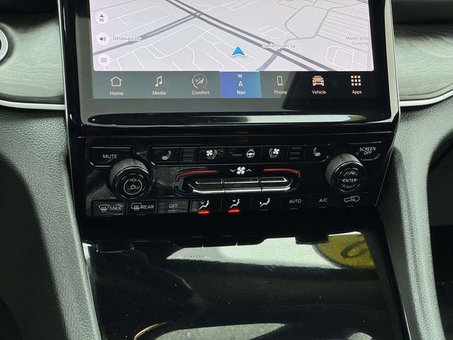 Used 2022 Jeep Grand Cherokee L Limited w/ Luxury Tech Group II image 21