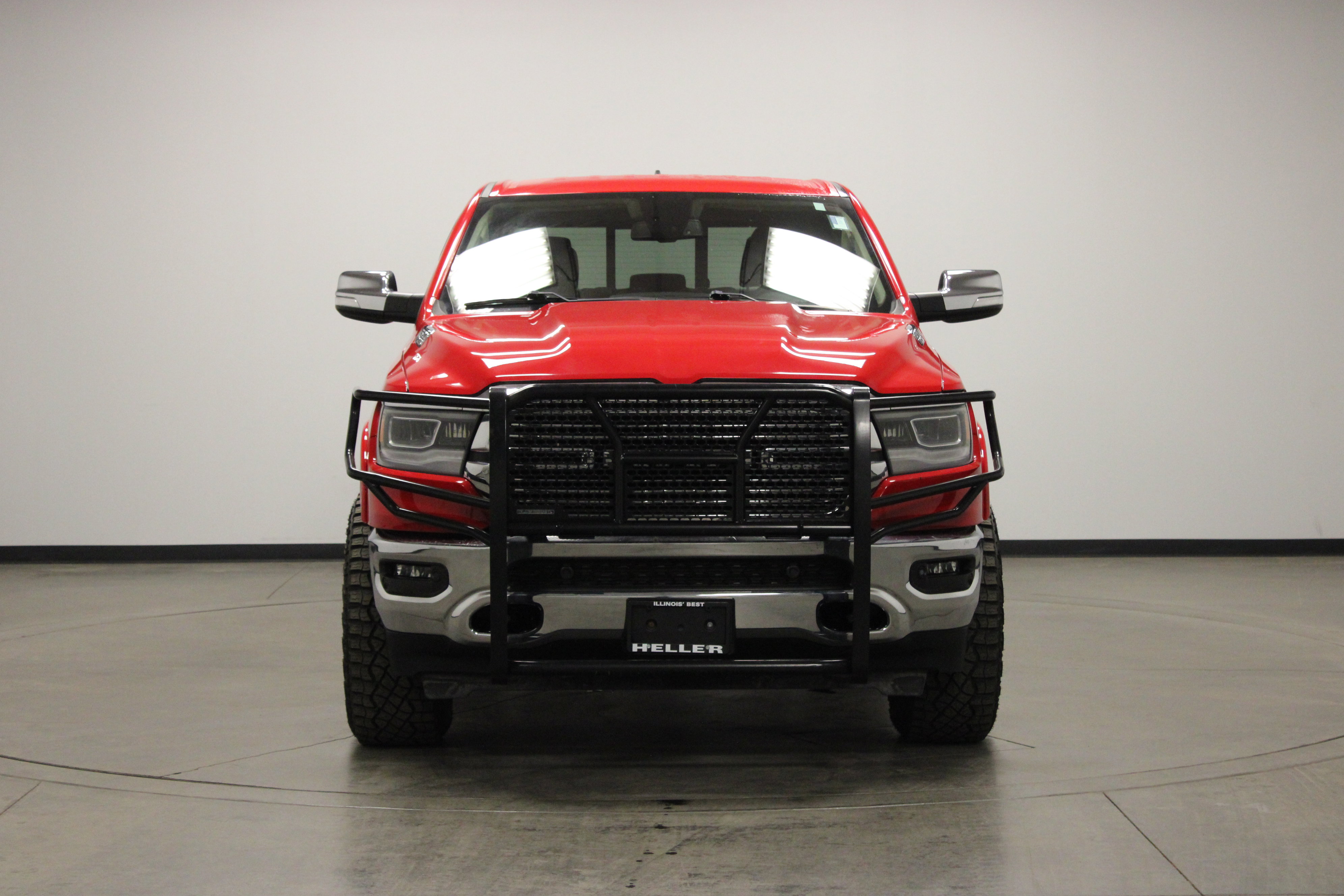 Used 2019 RAM 1500 Laramie image 3