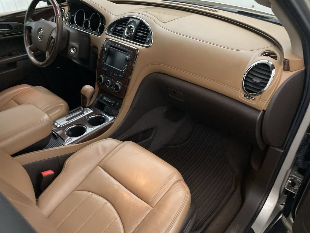 Used 2016 Buick Enclave Premium w/ Experience Buick Package FWD image 21