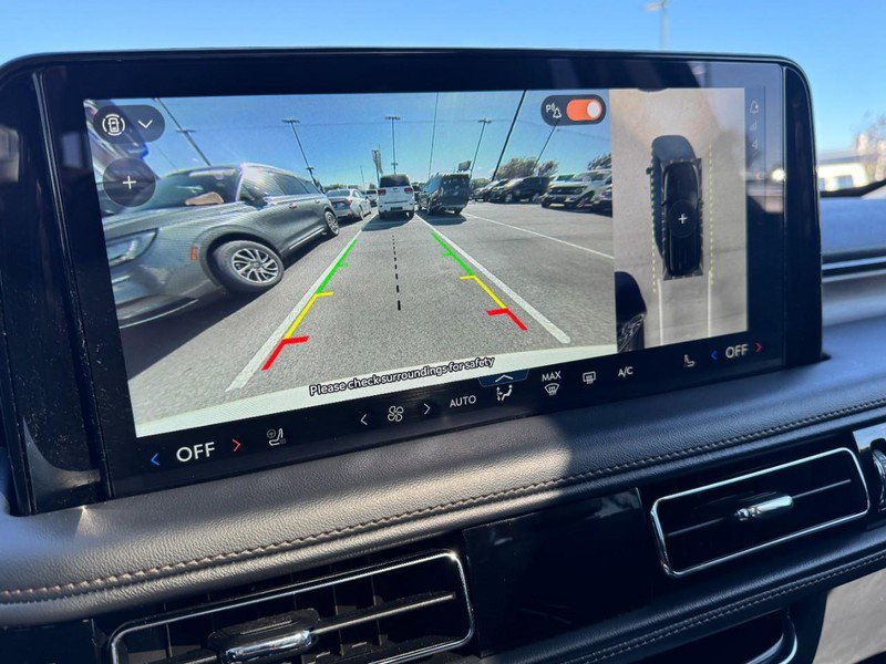 Certified 2025 Lincoln Aviator Reserve w/ Equipment Group 201A image 24