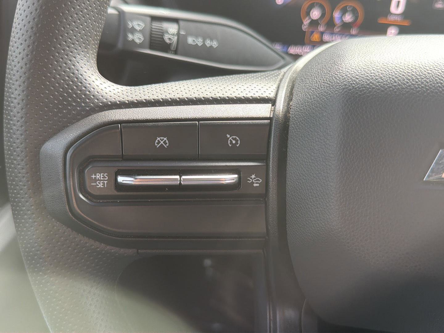 Used 2024 Chevrolet Colorado Trail Boss w/ Safety Package image 19