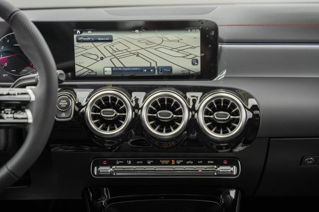 New 2026 Mercedes-Benz CLA 250 4MATIC image 20