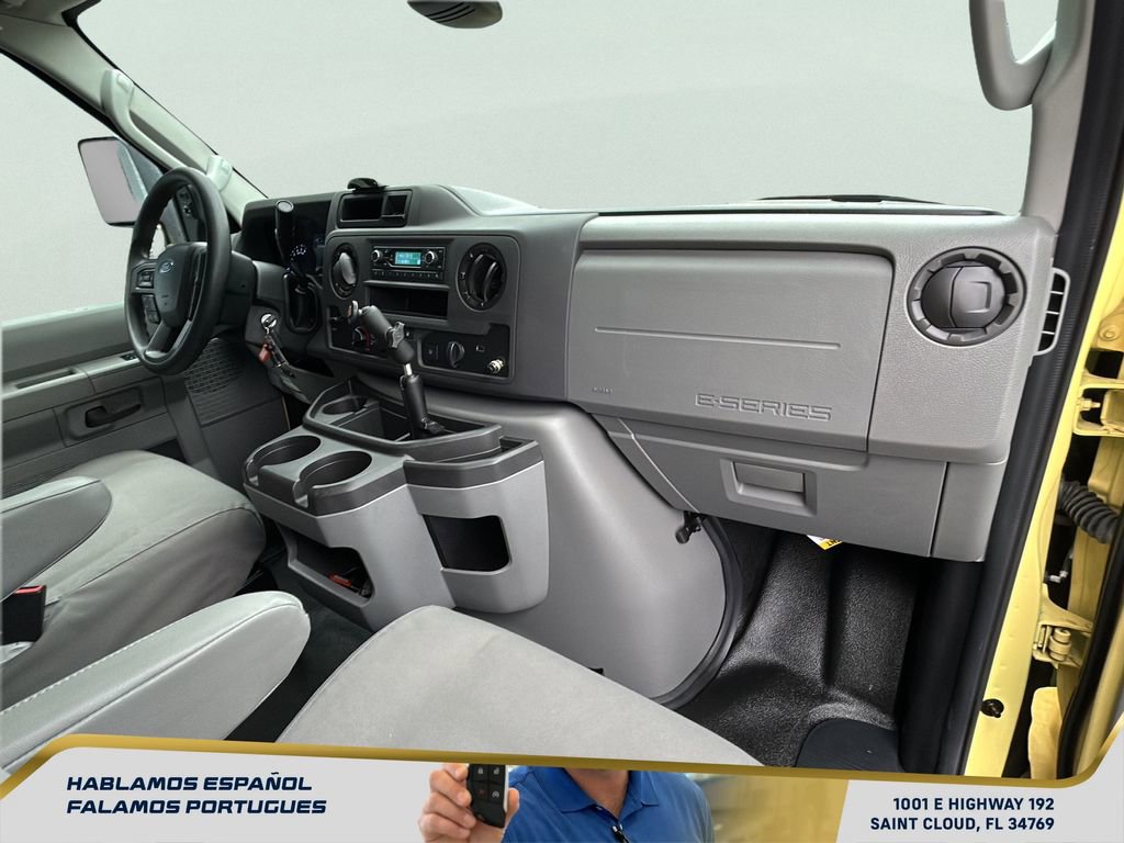Used 2022 Ford E-450 and Econoline 450 Super Duty image 32