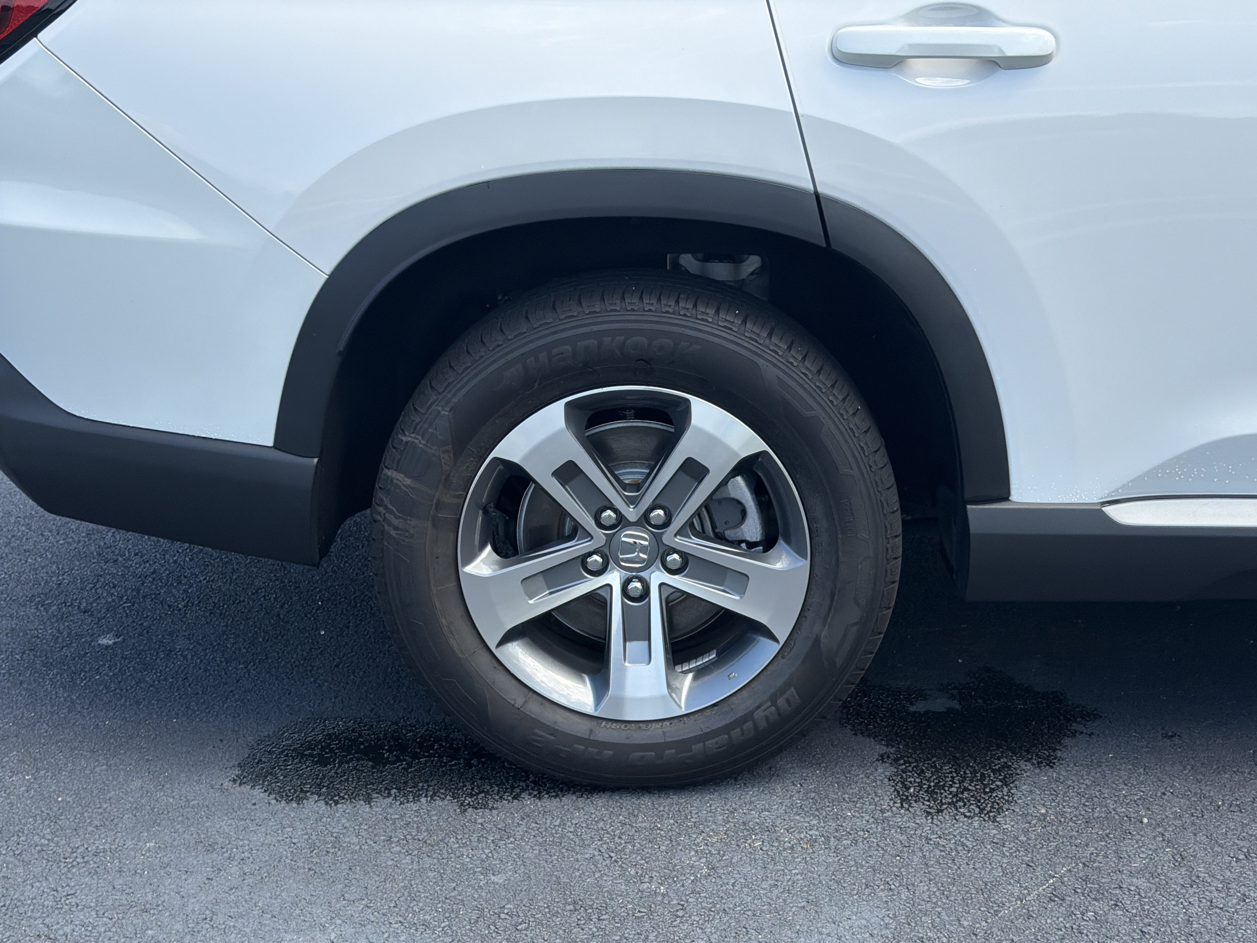 Certified 2025 Honda Pilot EX-L image 34