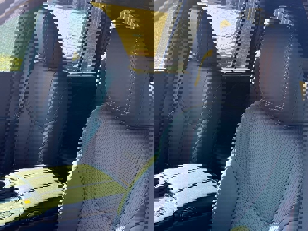 New 2026 Lexus LX 700h Luxury image 16