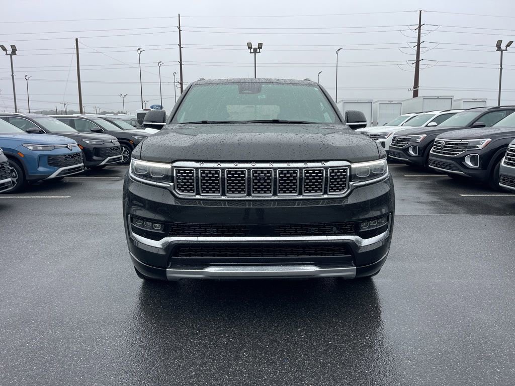 Used 2023 Jeep Grand Wagoneer Series III image 3