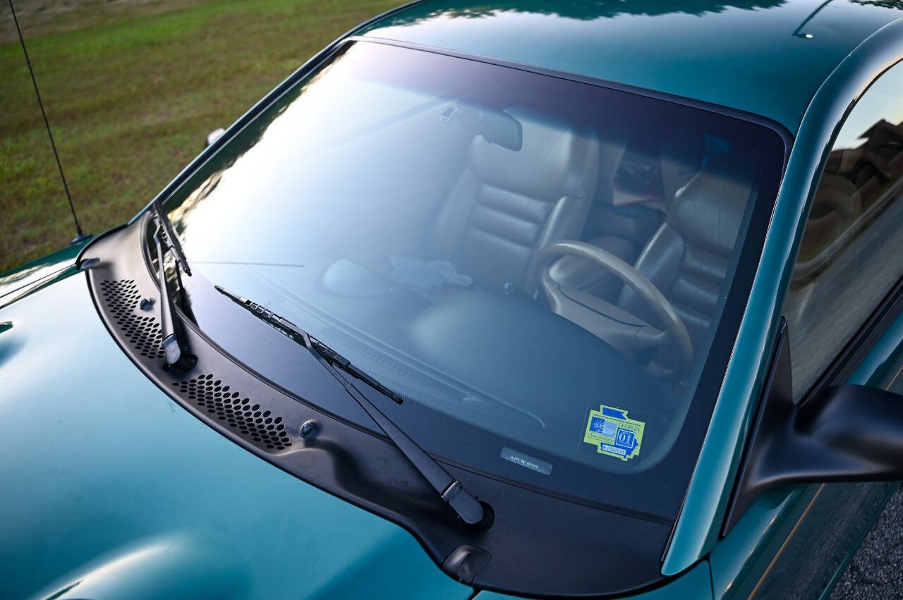 Used 1997 Ford Mustang Cobra image 31